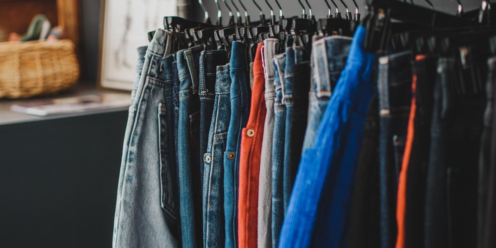 College fundraising ideas - resale fashion show