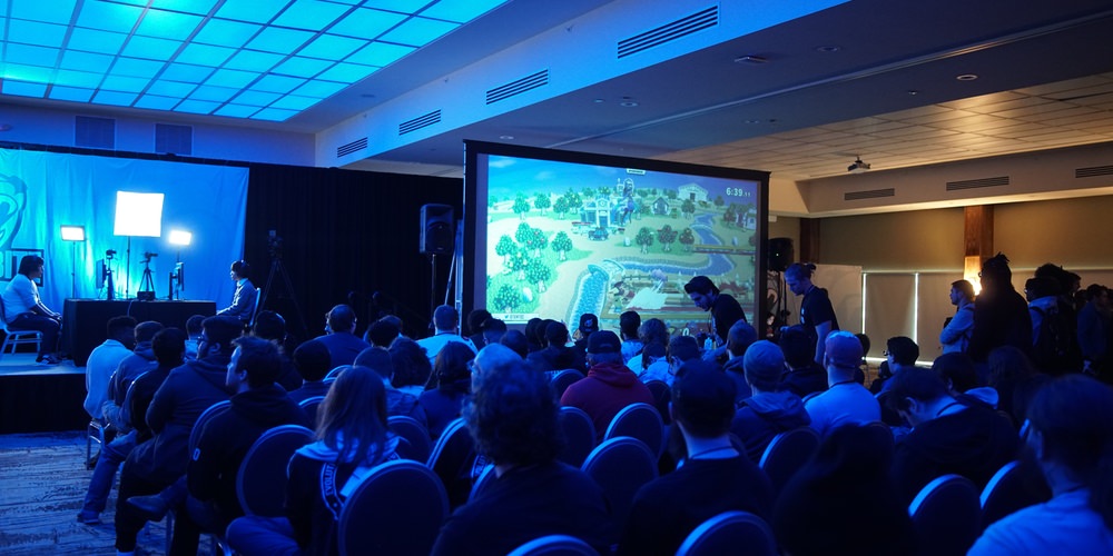 College fundraising ideas - gaming tournament