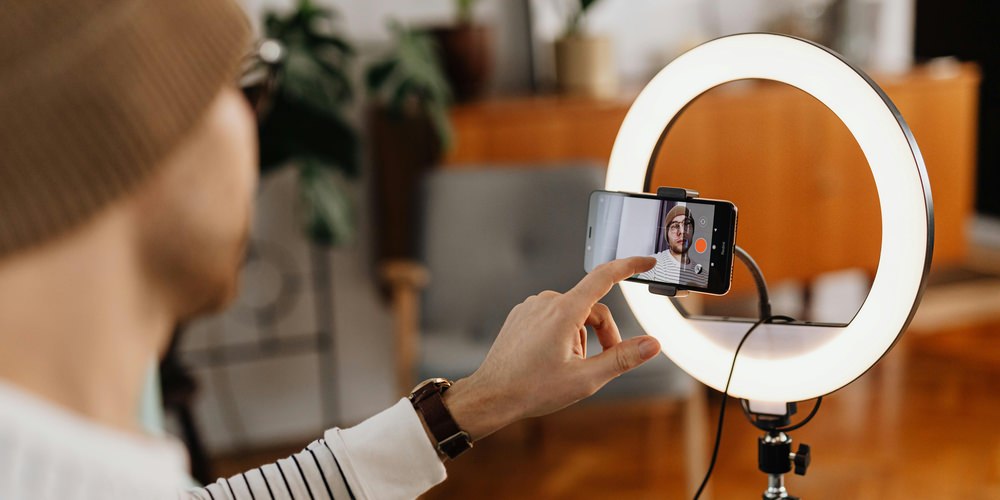 Practical tips to improve on camera storytelling